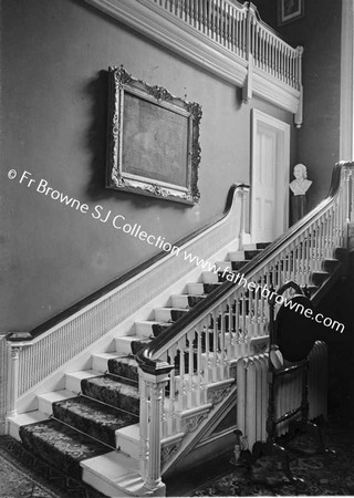 BEAULIEU  STAIRCASE